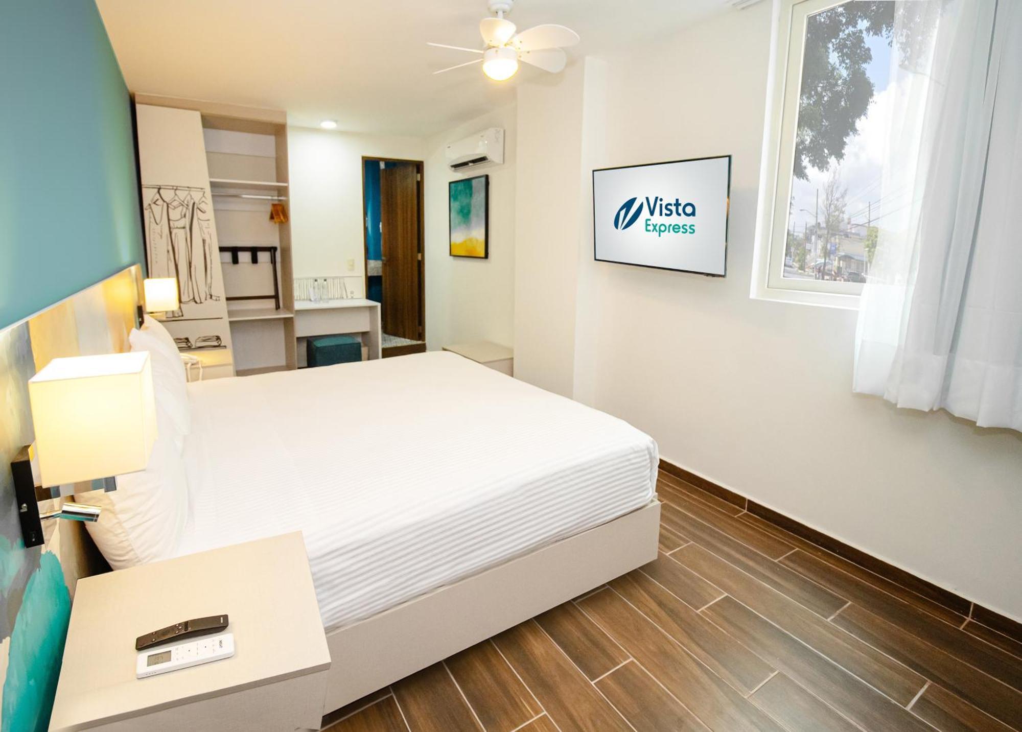 Vista Express Guadalajara Expo Surestay Collection By BW Zapopan Exterior foto